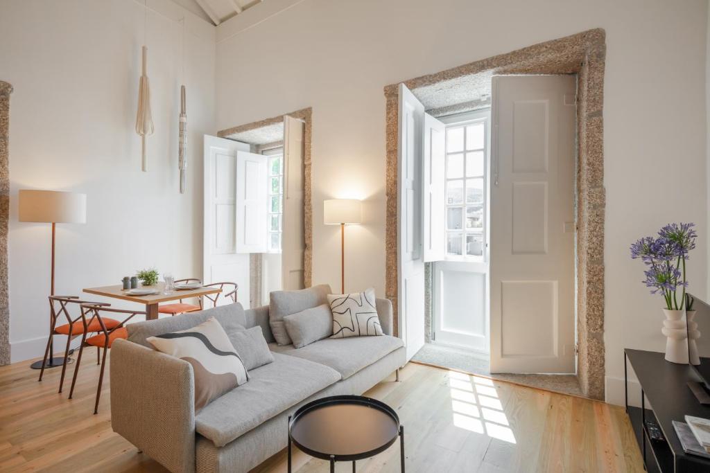 Gateaway House Studio Apartments — abrir site ou reservas